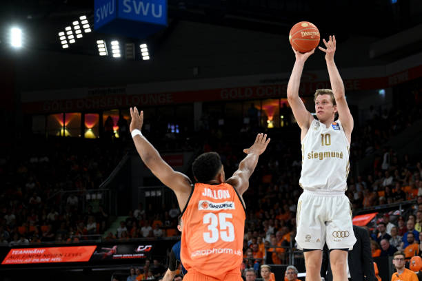 往往是极具 往往是极具