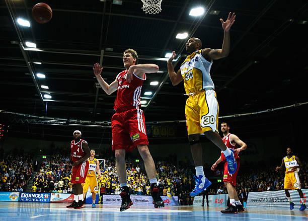 足球并非冷 足球并非冷