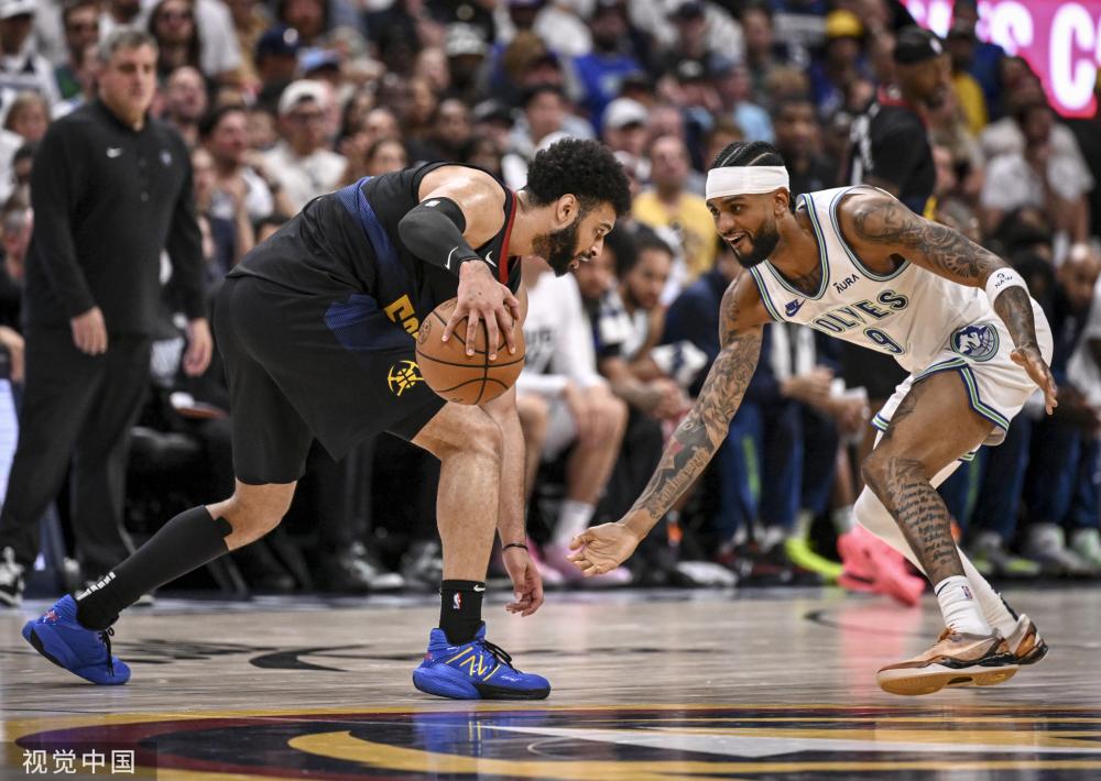 赛中反复出 赛中反复出